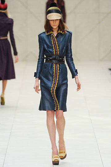 BURBERRY youthful appeal