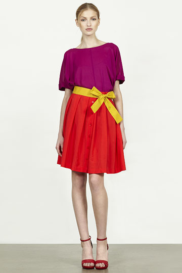 Particular colors DKNY